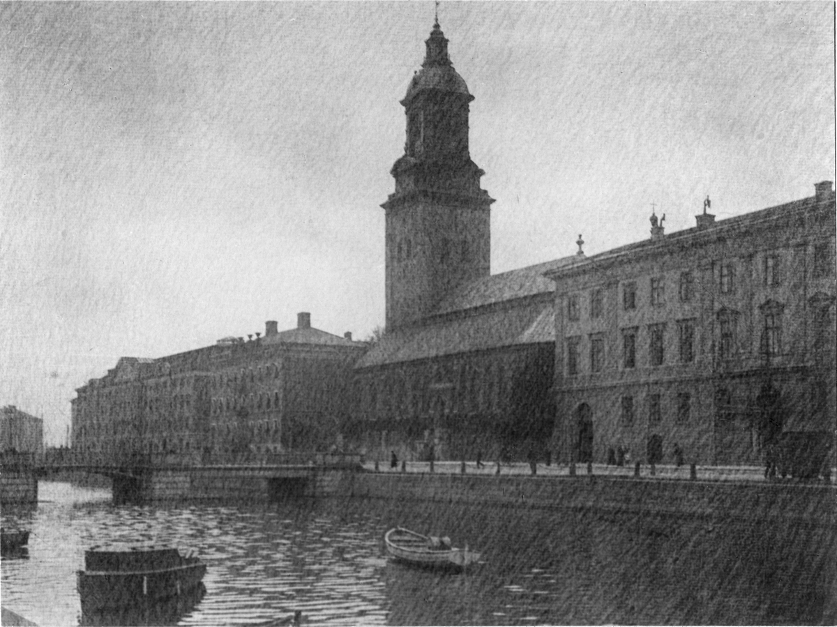 Göteborg. Vy från kanalen vid Tyska Kyrkan.