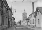 Glasgatan och Köpings Mekaniska Verkstad, 1902.