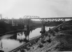 Södertälje Kanal. Ombyggnaden. Nya järnvägsbron, färdig 1921.