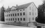 Manufaktur- & Symaskins AB i Örbyhus, Uppland. 1931.