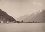 Ur album: Utländska Resan 1890. Vy över Flüelen, Schweiz.