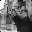 Skioptikonbild med motiv av Stiftskirche St. Peter, kyrka i Bad Wimpfen?
Bilden har förvarats i kartong märkt: Resan 1907. Wimpfen 10.. Text på bild: 