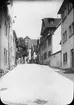 Skioptikonbild med motiv från Rothenburg ob der Tauber.
Bilden har förvarats i kartong märkt: Vårresan 1910. Rothenburg XXIX.. Text på bild: 