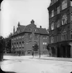 Skioptikonbild med motiv från Lund eller Malmö.
Bilden har förvarats i kartong märkt: Resan 1906. Lund 2. Malmö 3.