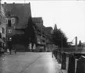 Skioptikonbild med motiv från Lüneburg vid ån Ilmenau.
Bilden har förvarats i kartong märkt: Resan 1906. Lüneburg 8.