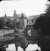 Skioptikonbild med motiv från Schwäbische Hall. Bro över floden Kocher.
Bilden har förvarats i kartong märkt: Resan 1911 Schwäbische Hall. Schloss Kronburg. XX. Text på bild: 