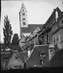 Skioptikonbild med motiv av kyrkan Mariä Heimsuchung i Meersburg.
Bilden har förvarats i kartong märkt: Resan 1906. Konstanz 1. Meersbug 6.