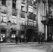 Skioptikonbild med motiv Asamhaus vid  Asamkirche i München.
Bilden har förvarats i kartong märkt: Höstresan 1909. München 8. No:26. Text på bild: 