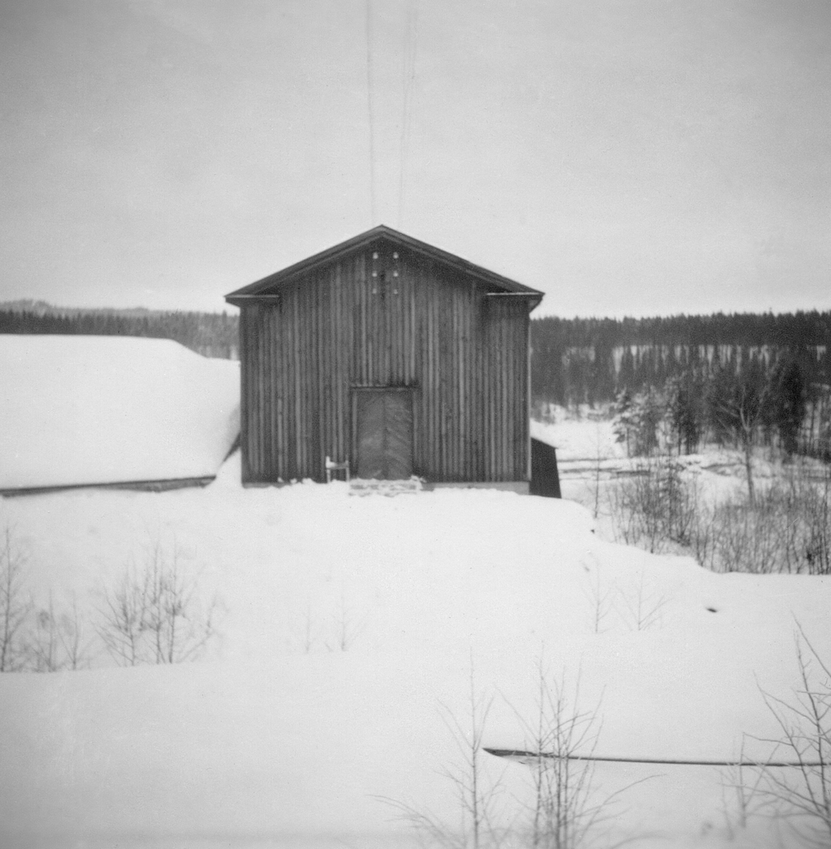 Torshälla kraftverk. Herrselsforsen vid Nyby bruk.