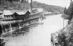 Frykfors kraftverk. Träsliperi. Till höger, flottningrännans sista del.