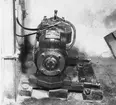 Elteknik allmänt. Likströmsgenerator som varit i drift i Örebro till omkring 1940, fabrikat Elektro Mekaniska AB Norden, Stockholm. Generatorn har enligt uppgift varit i drift sedan 1901.