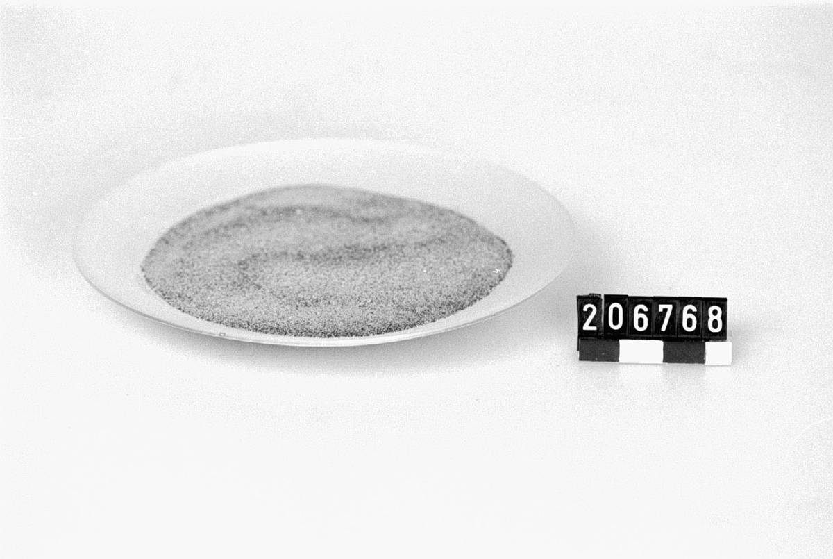 Håller 10 g guld per ton.