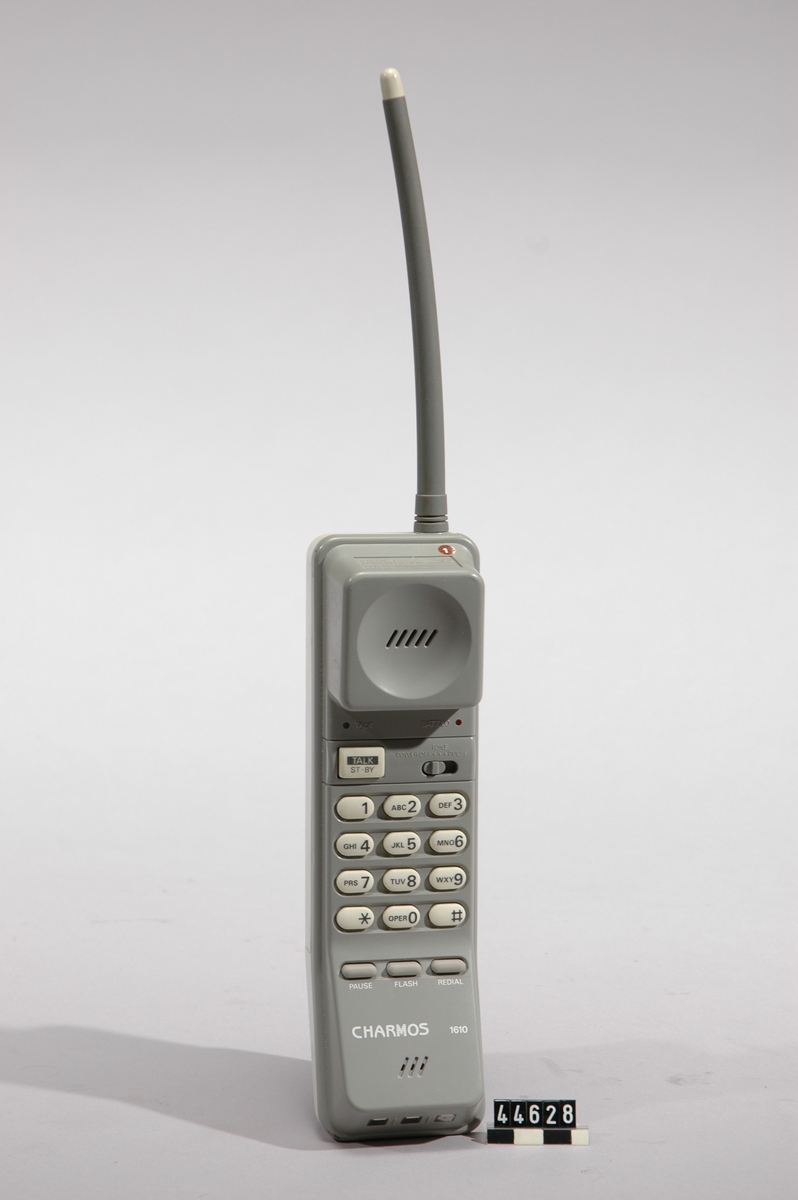 Trådlös telefonapparat, avsedd att användas med basenhet.