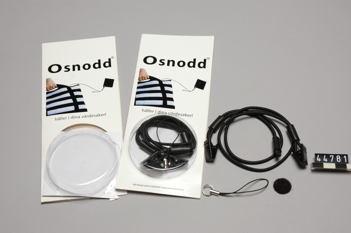 Osnodd är en elastisk säkerhetslina med två klämmor. Man sätter fast den ena klämman i t ex plånboken, telefon. Den andra klämman fästs i väskan, rockärmen etc. Osnodd klarar vikt upp till 8 kg.