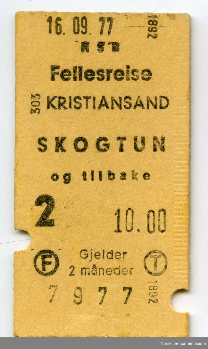 Tur/returbillett fellesreise Kristiansand-Skogtun, 2. kl., maskinbillett