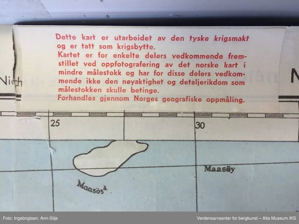 Form: Kart. 33 ulike kart over ulike deler av Finnmark.