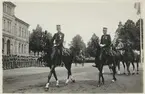 Livregementets husarer, K3 början av 1930-talet. Konung Gustav V inspekterar.