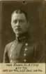 Porträtt av Gustaf Adolf von Essen, officer vid Västagöta regemente I 6 och Intendenturkåren.

Se även bild AMA.0001867.