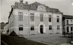 Kv. Rådmannen. Stora torget 17. Rådhuset 1930. Revs i början av april 1973.