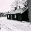 Kv. Plåtslagaren, Repslagaregatan 28. Rivet hus för parkeringsplats.