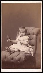 Portrett av ukjent barn.