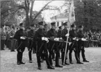 Jubileum 50 års, A 6. Standarvakten i Rådhusparken.