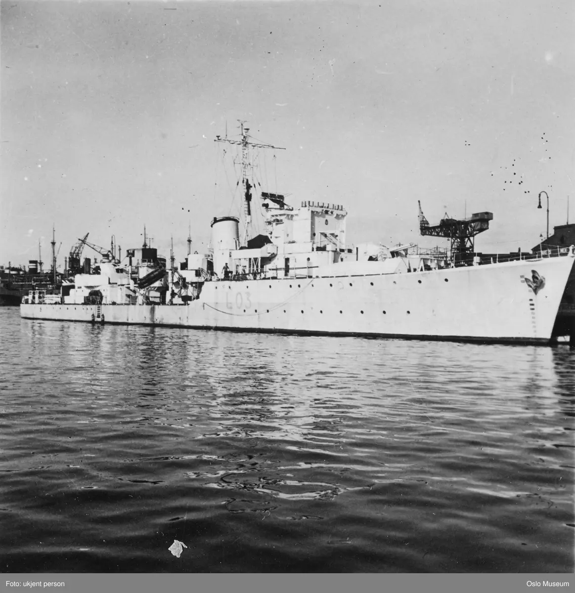 havn, kronprins Olavs hjemkomst, marinefartøy, krysseren Arendal