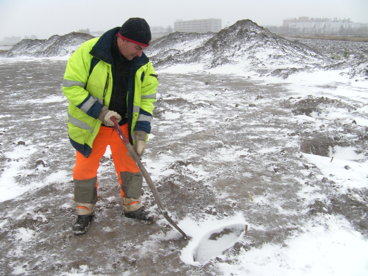 Arkeologisk slutundersökning, Söderhällby, Vaksala socken, Uppland 2010