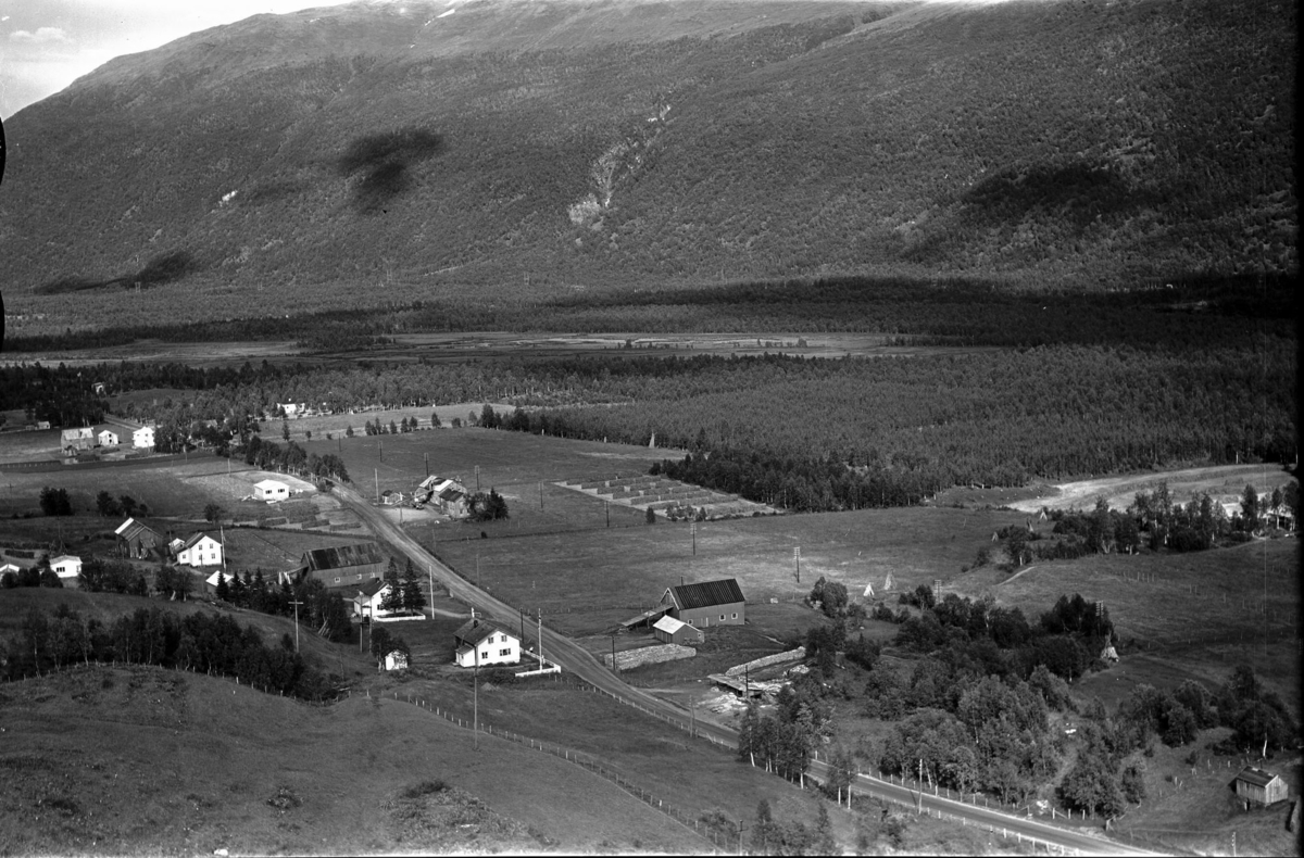 Flyfoto: Rydningsgrenda i Bardu 1956