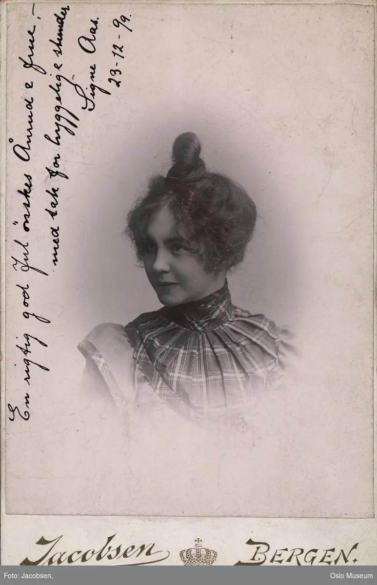 Danning, Signe (1878 - 1980)