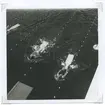 Två av deltagarna under SM i simning, som 1946 hålls vid Långviksbadet i Kalmar.