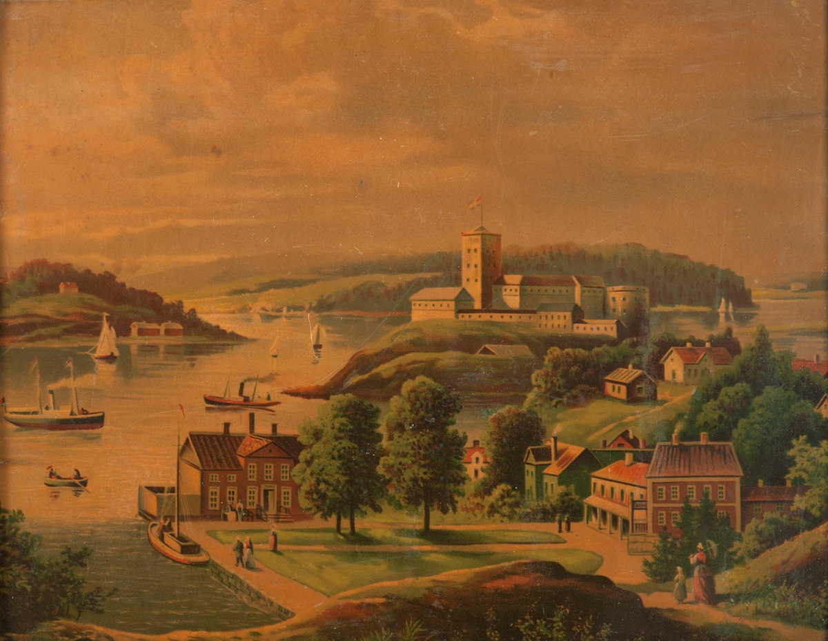 Över Vaxholm med fästningen med unionsflaggan i bakgrunden.