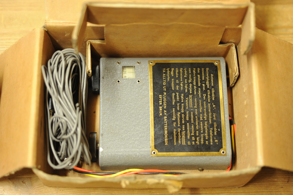 Komplett RCD Reciver 31/1, eller "Sweetheart" på folkemunne, ble levert i pappeske, merket med:
"NOT TO BE FLOWN ABOVE 15 000 FEET UNLESS HERMETICALLY SEALED. 
Innholdet var: 
Batteriboks med anodebatteri og glødespenningsbatteri, 3 rørs radiomottaker , ørepropper i  rund metallboks samt antenne og jordledning. Batteriboks og Radiomottaker er av metall og lakkert grå og er koblet sammen med tre ledninger, med fargene sort, gul og rød.