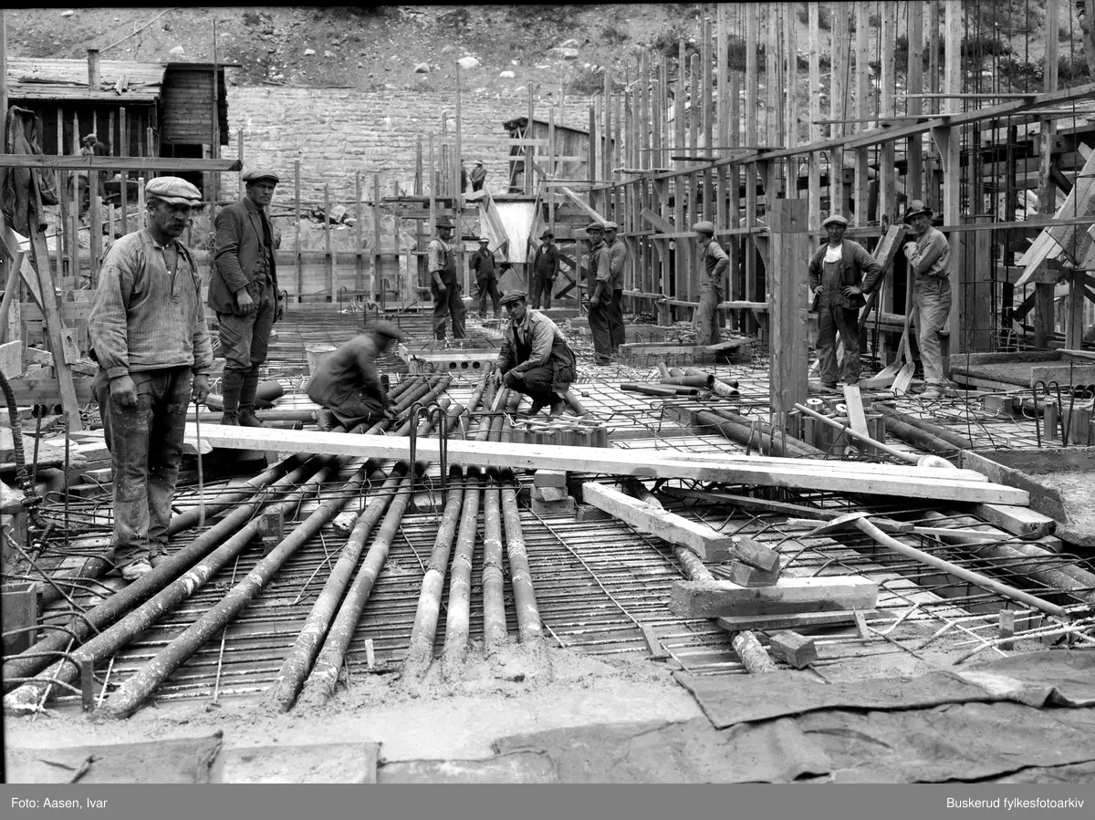 Bygging av kraftstasjonen Nore1