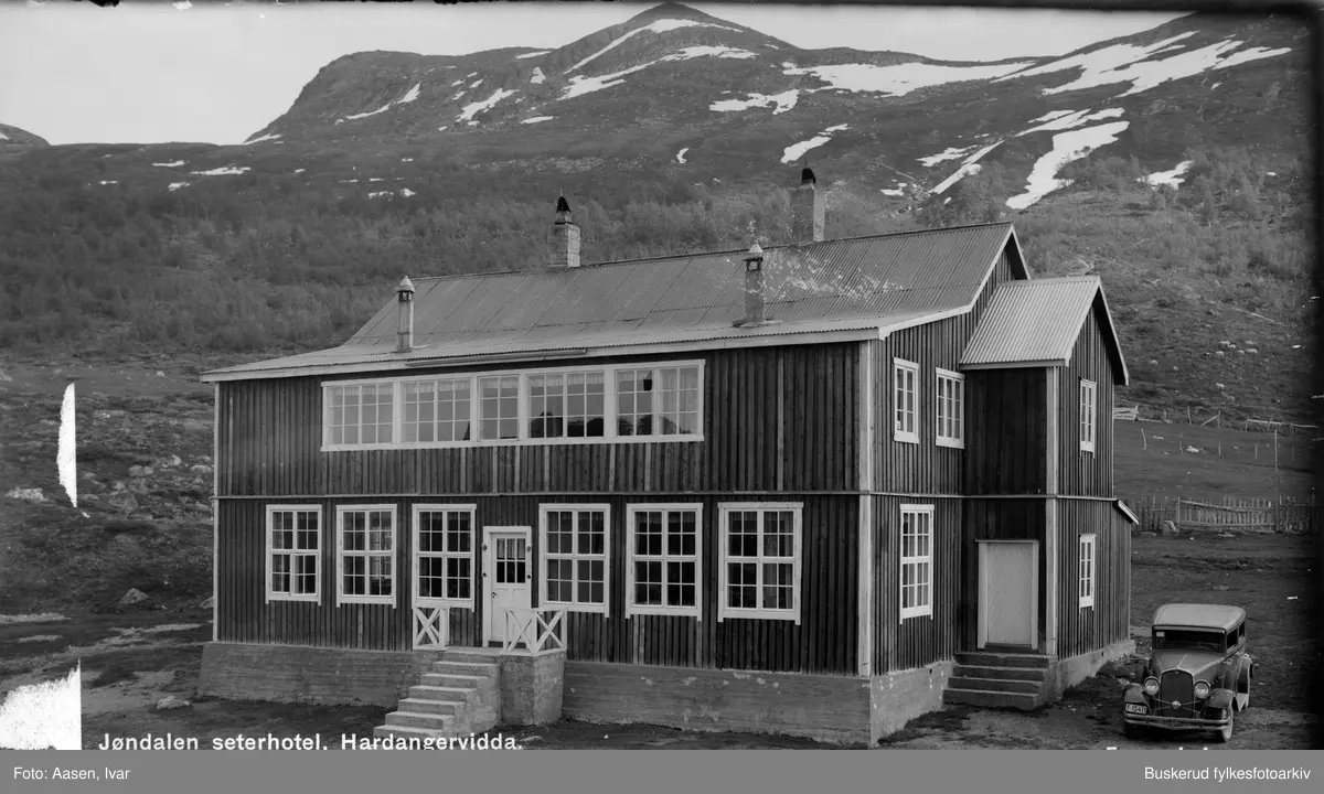 Jønndalen sæterhotel på  Hardangervidda ved elven Jønndalsåe