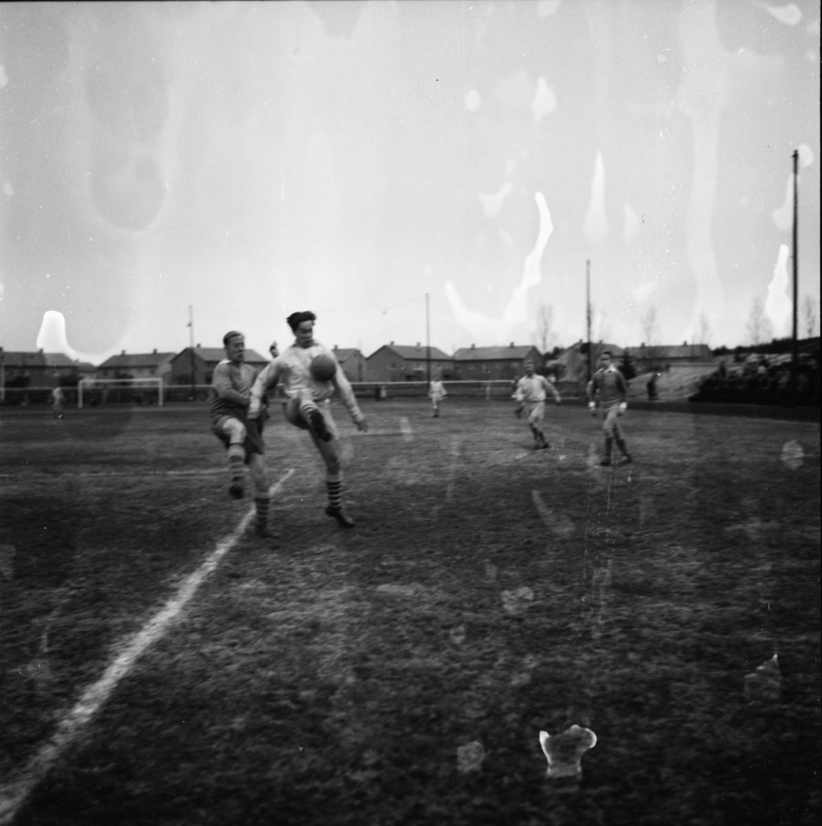 Vardens arkiv. "Fotballkamp. Herkules - Grane  1-0"  30.04.1954