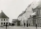 Lilla Torget
T.v. Domprostgården
T.h. Dahmska huset