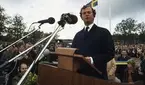 Den 30 september 1972 invigde dåvarande kronprins Carl Gustaf Ölandsbron på kalmarsidan.