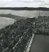 SM i simning  i Långviksbadet 1946. Utsikt mot Stensö.