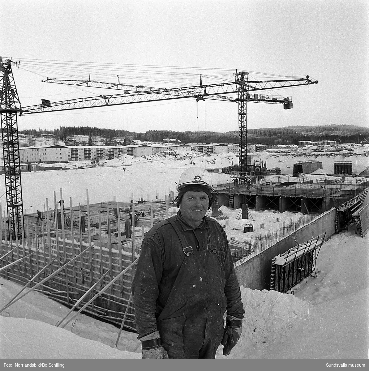 Byggbilder och exteriörer från bostadsområden i Granlo.