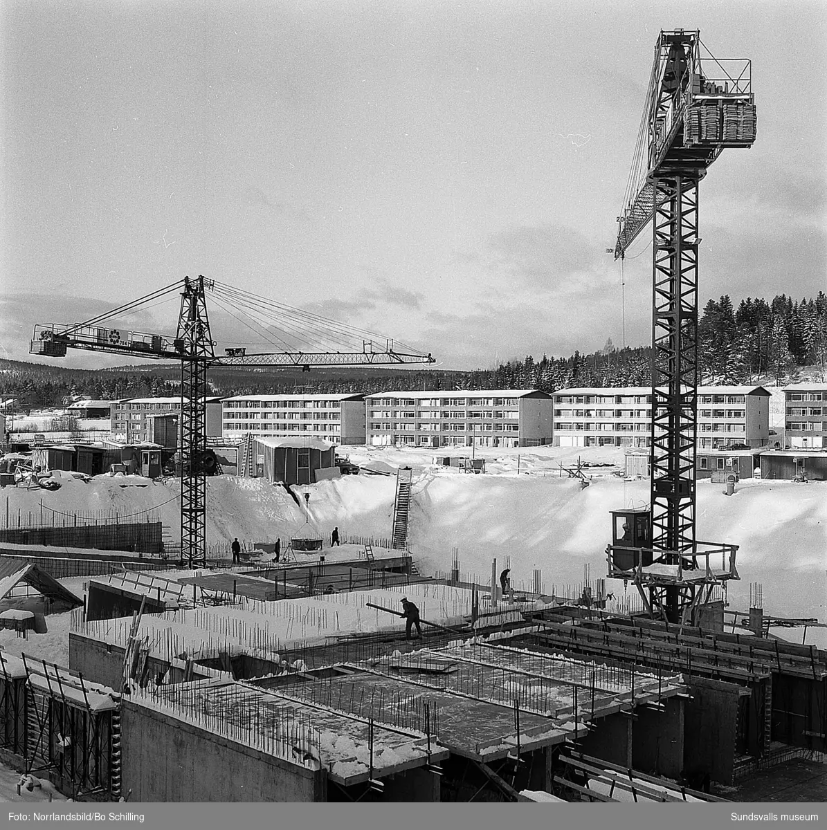 Byggbilder och exteriörer från bostadsområden i Granlo.