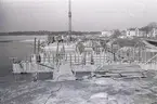 Nya Ängöbron växer fram.