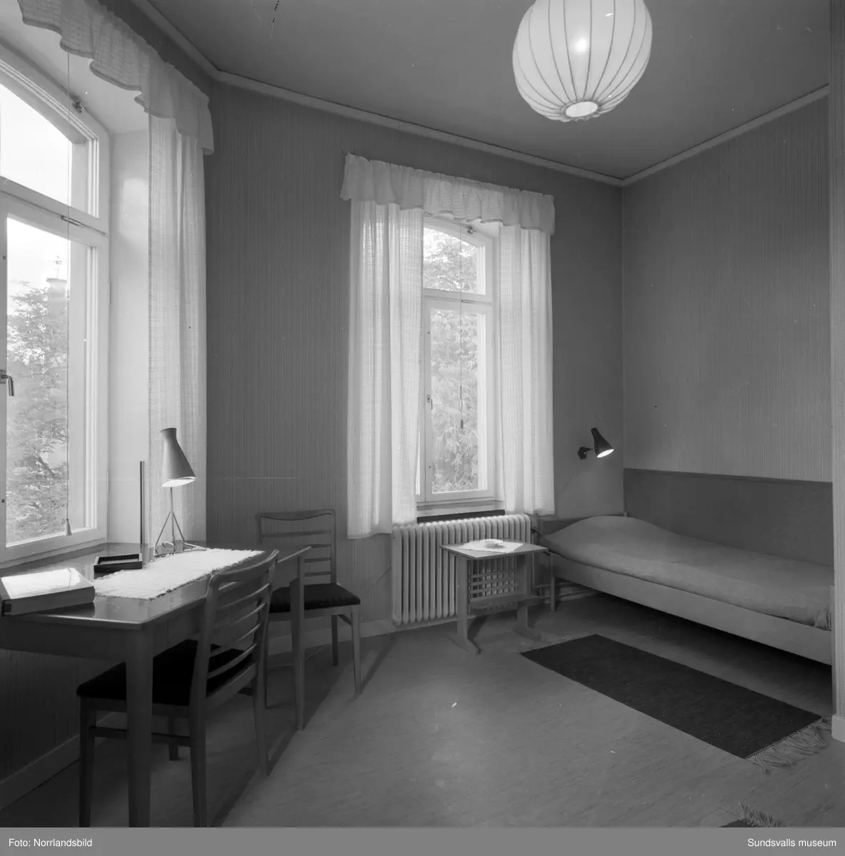 Sjöfartshotellet vid Sjögatan. Exteriör- och interiörbilder.