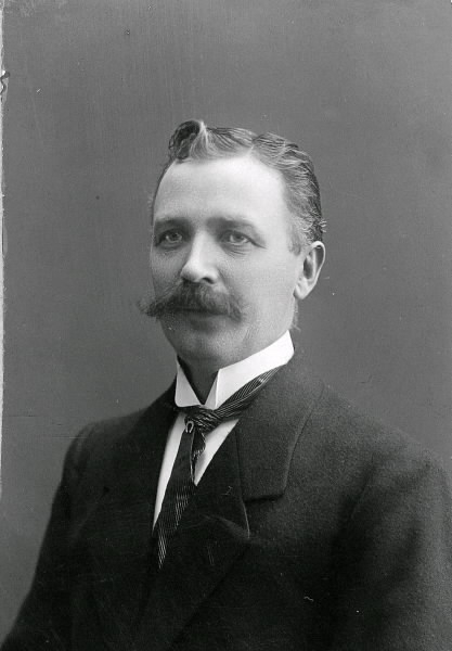 Mansporträtt. Johan Anton Johansson, godsägare, riksdagsman i 1:a kammaren, född 1872-06-11, död 1966-06-28.