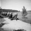 Ridtur med värnpliktiga från Norrlands dragonregemente K4, Umeå, 1955-1956.