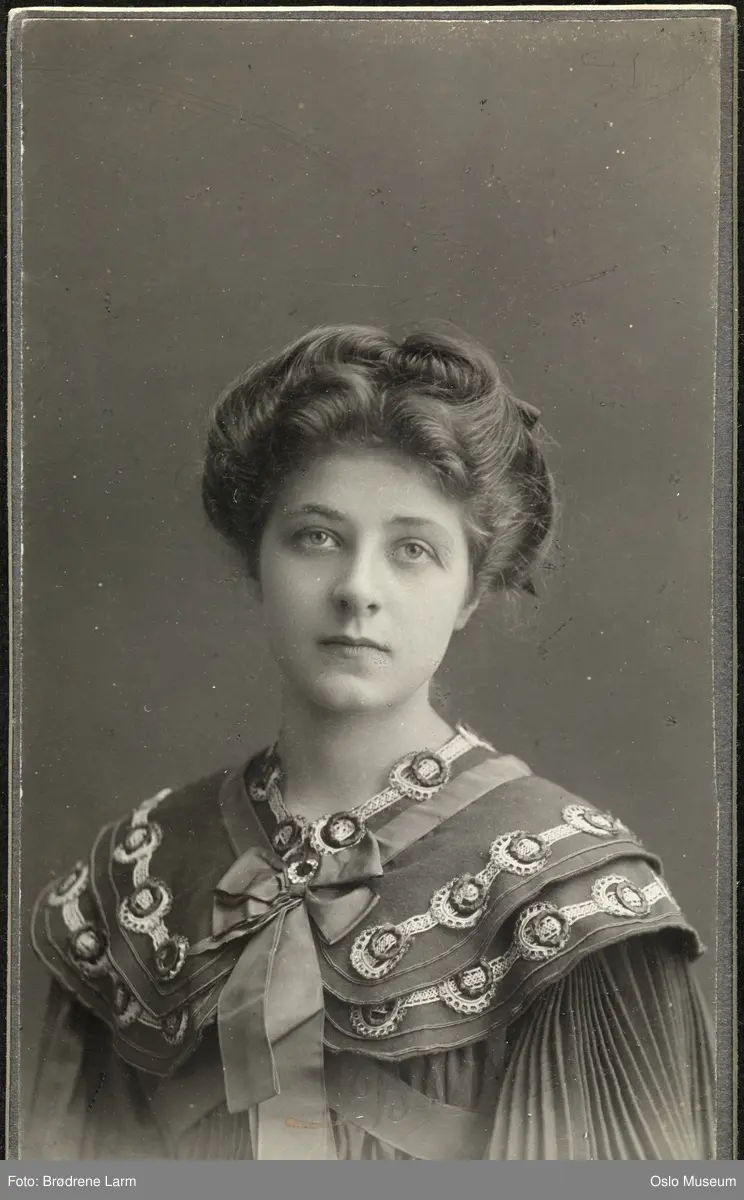 Johannessen, Doris (1886 - 1981)