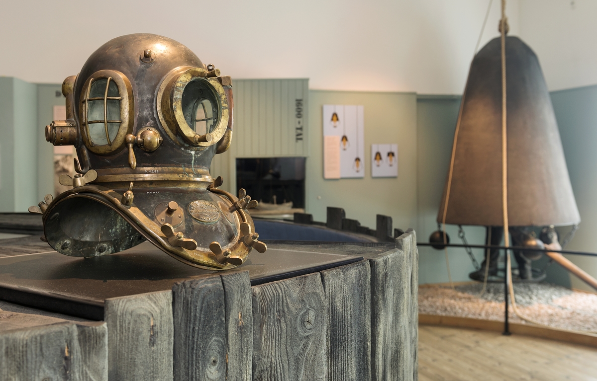 Dokumentation av Marinmuseums utställning "Dykeriets historia".