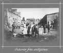 Interiör från stallgården, Svenska Röda Stjärnans veterinärambulans i Tammerfors Finland 1918