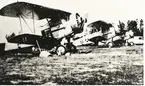 Flyget i Karlsborg innan F6. Lätta bombplanet B 4 Hawker Hart på Karlsborgsfältet 1938.