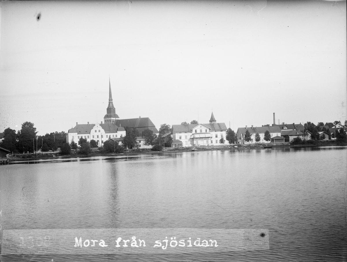 Plantyp-Enskeppig, Hallkyrka, Kyrka, Plantyp-Treskeppig, Salkyrka